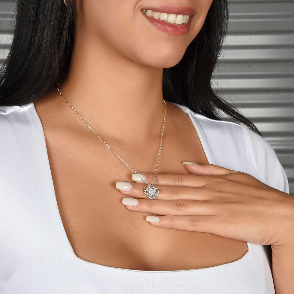 I Carry You - Love Knot Necklace For Daughter