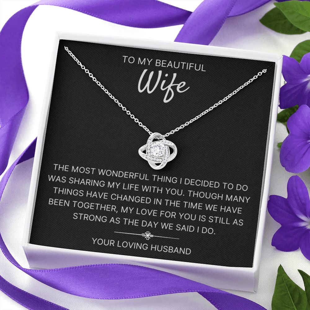 Sharing My Life With You - Love Knot Necklace For Wife