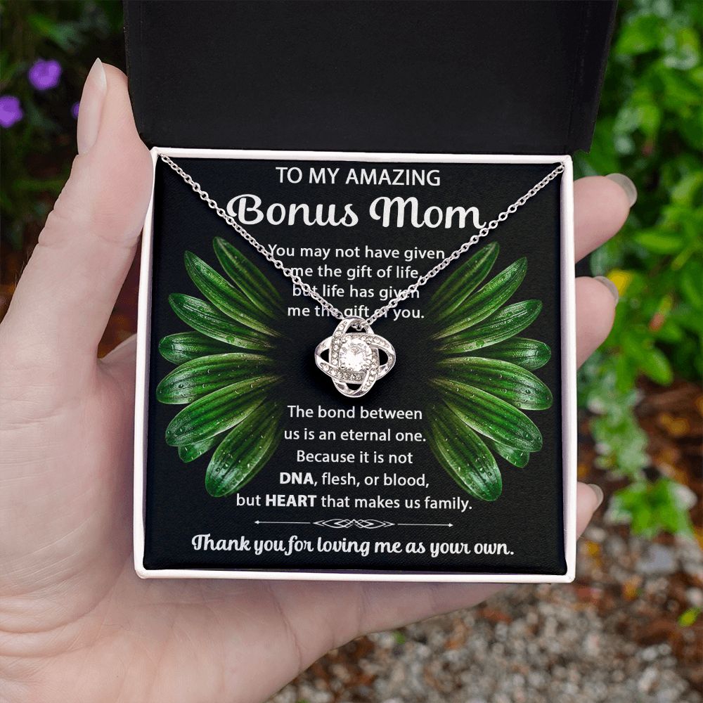 Eternal Bond - Love Knot Necklace For Bonus Mom