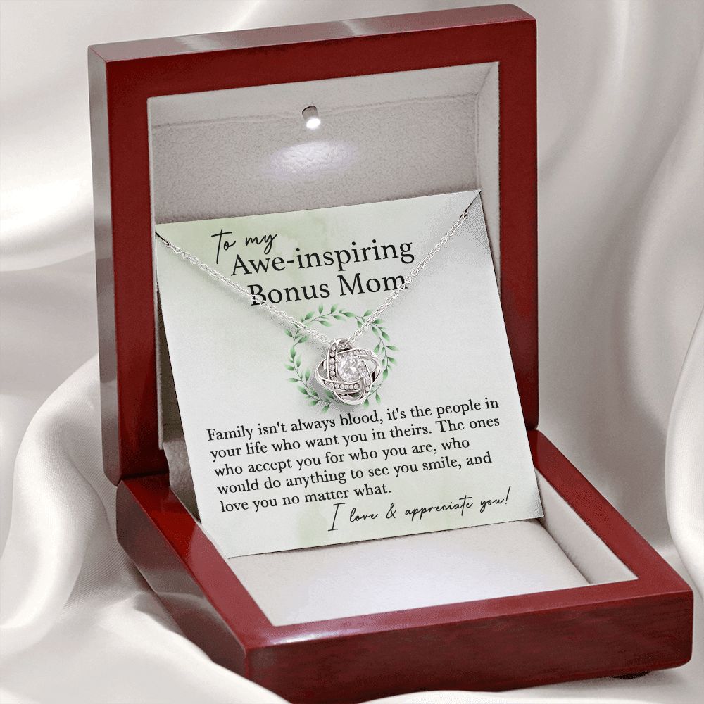 Awe-Inspiring - Love Knot Necklace For Bonus Mom