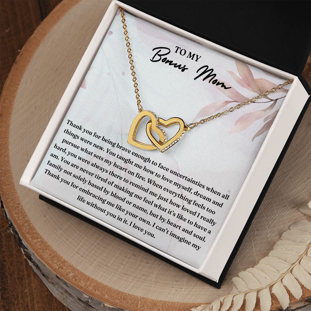 Thank You For Embracing Me Like Your Own - Interlocking Hearts Necklace For Bonus Mom