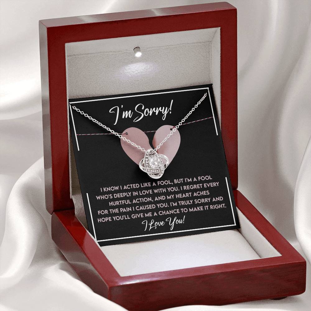 Deeply In Love - Love Knot Apology Necklace