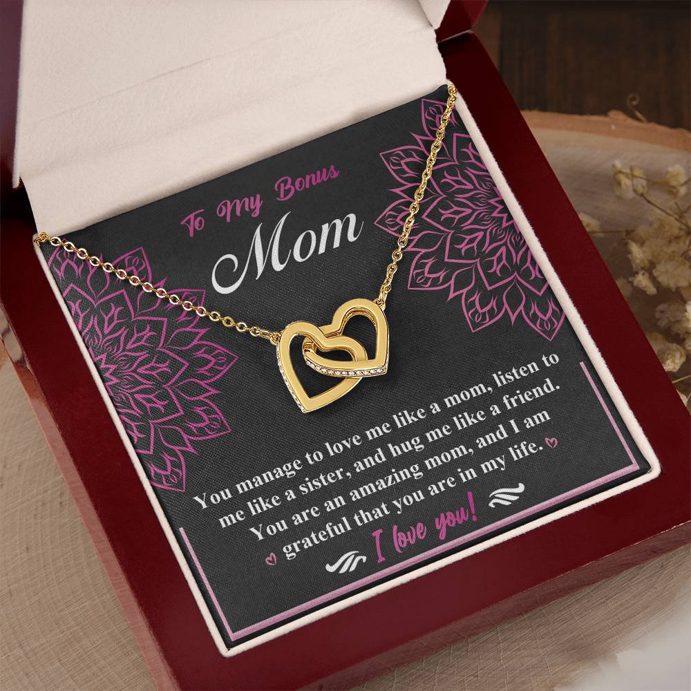 To Love Me Like A Mom - Interlocking Hearts Necklace For Bonus Mom