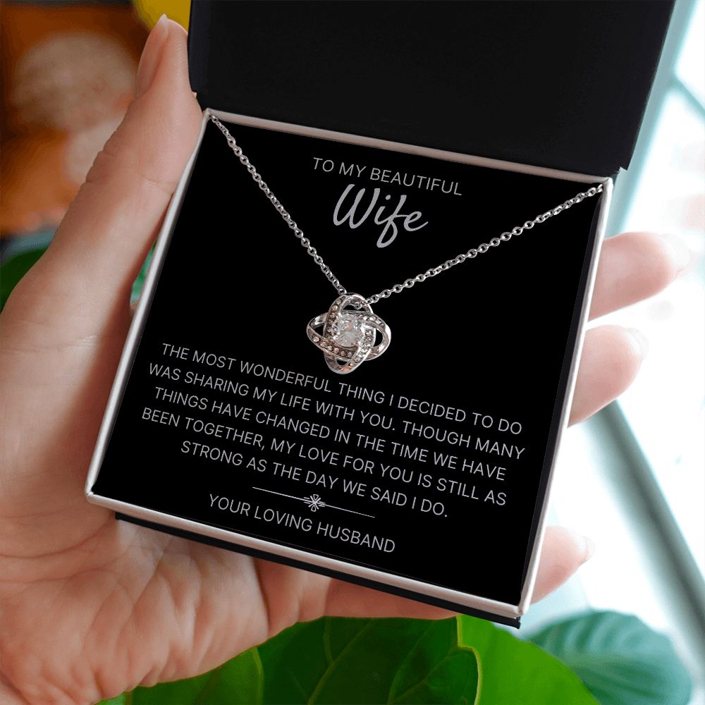 Sharing My Life With You - Love Knot Necklace For Wife